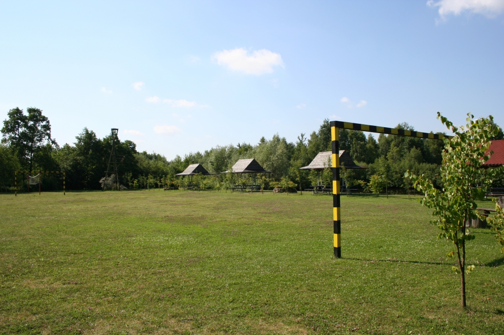 Boisko w Gospodarstwie Agroturystycznym Holendry21