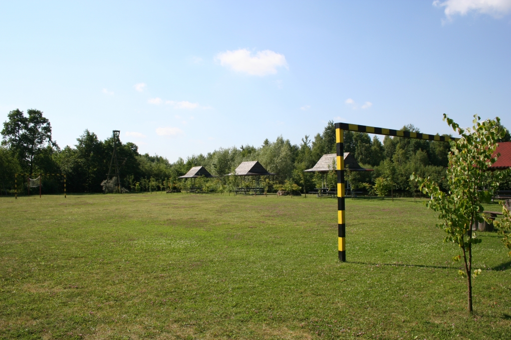 Boisko w Gospodarstwie Agroturystycznym Holendry21 